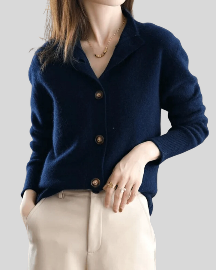 Élise – Retro Cashmere Cardigan