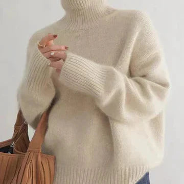 Élise – Elegant Cashmere Turtleneck Sweater
