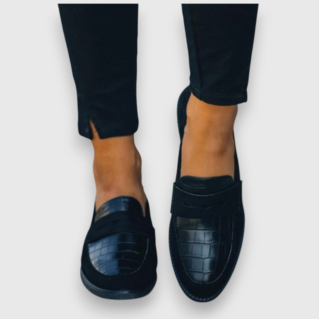Chloé™ – Stylish Orthopedic Loafers for All-Day Comfort & Polish