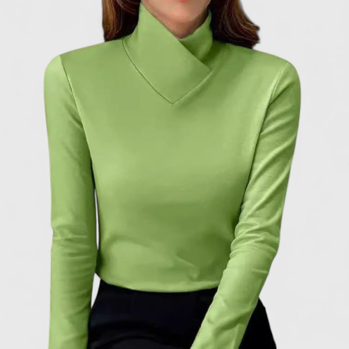 Elise – Chic Turtleneck Sweater