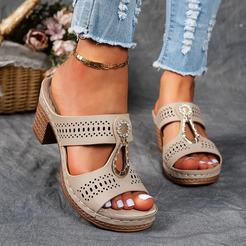 Ally™ | Chic and comfortable orthopaedic sandals