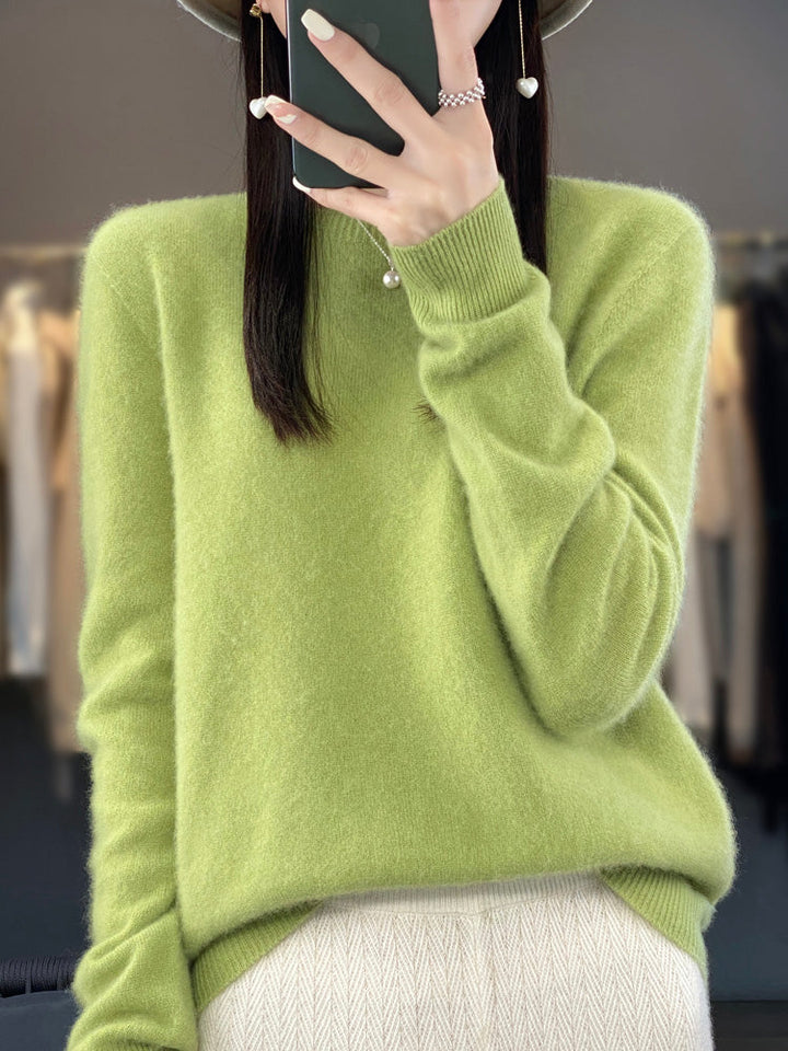 Léa – Soft and Refined Sweater