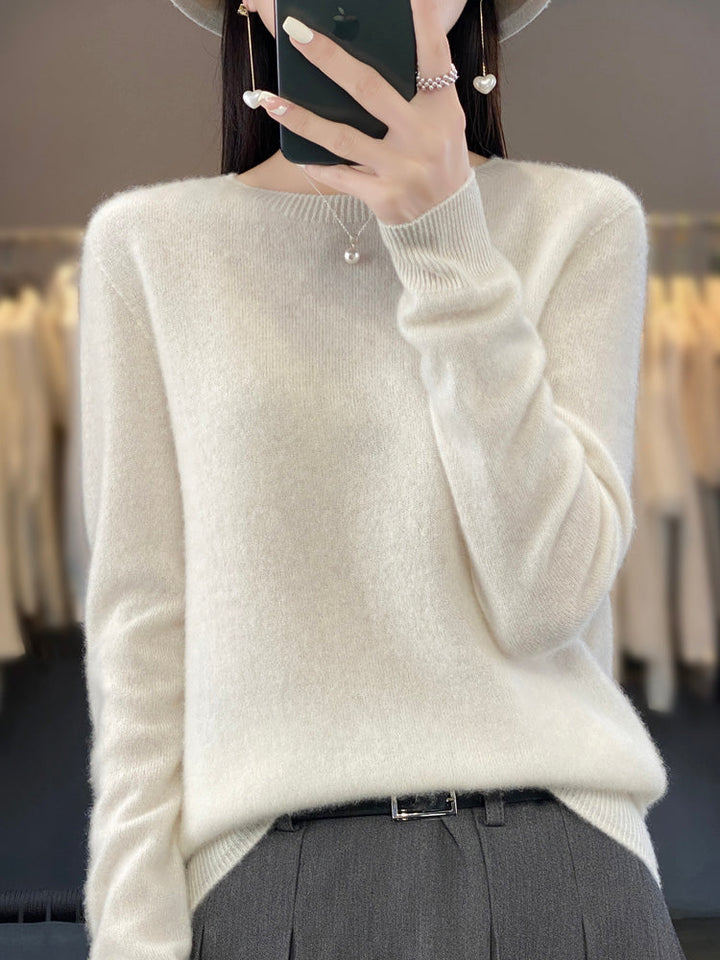 Léa – Soft and Refined Sweater